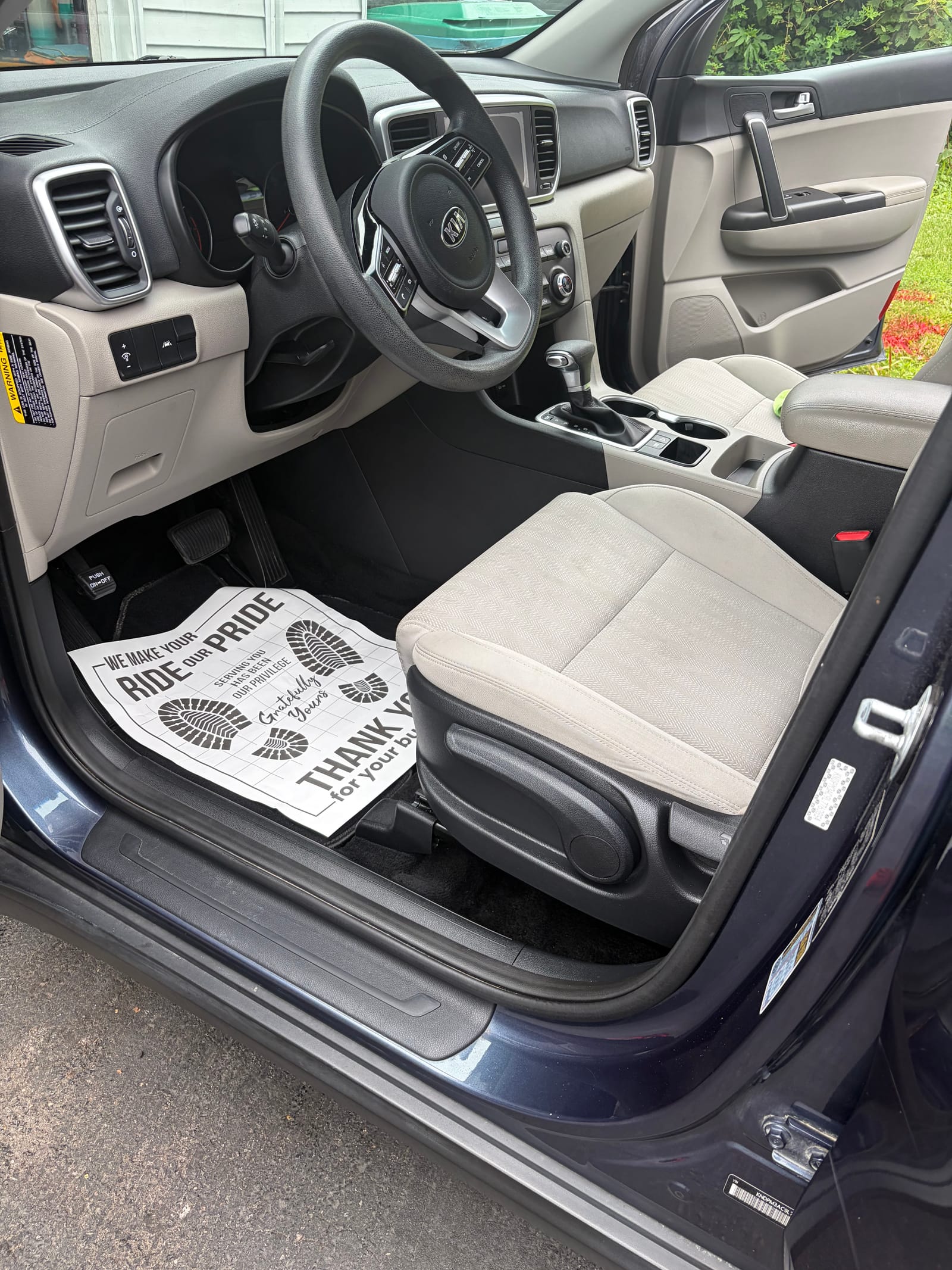 Auto Detailing Services in Pleasant Hill, IA
